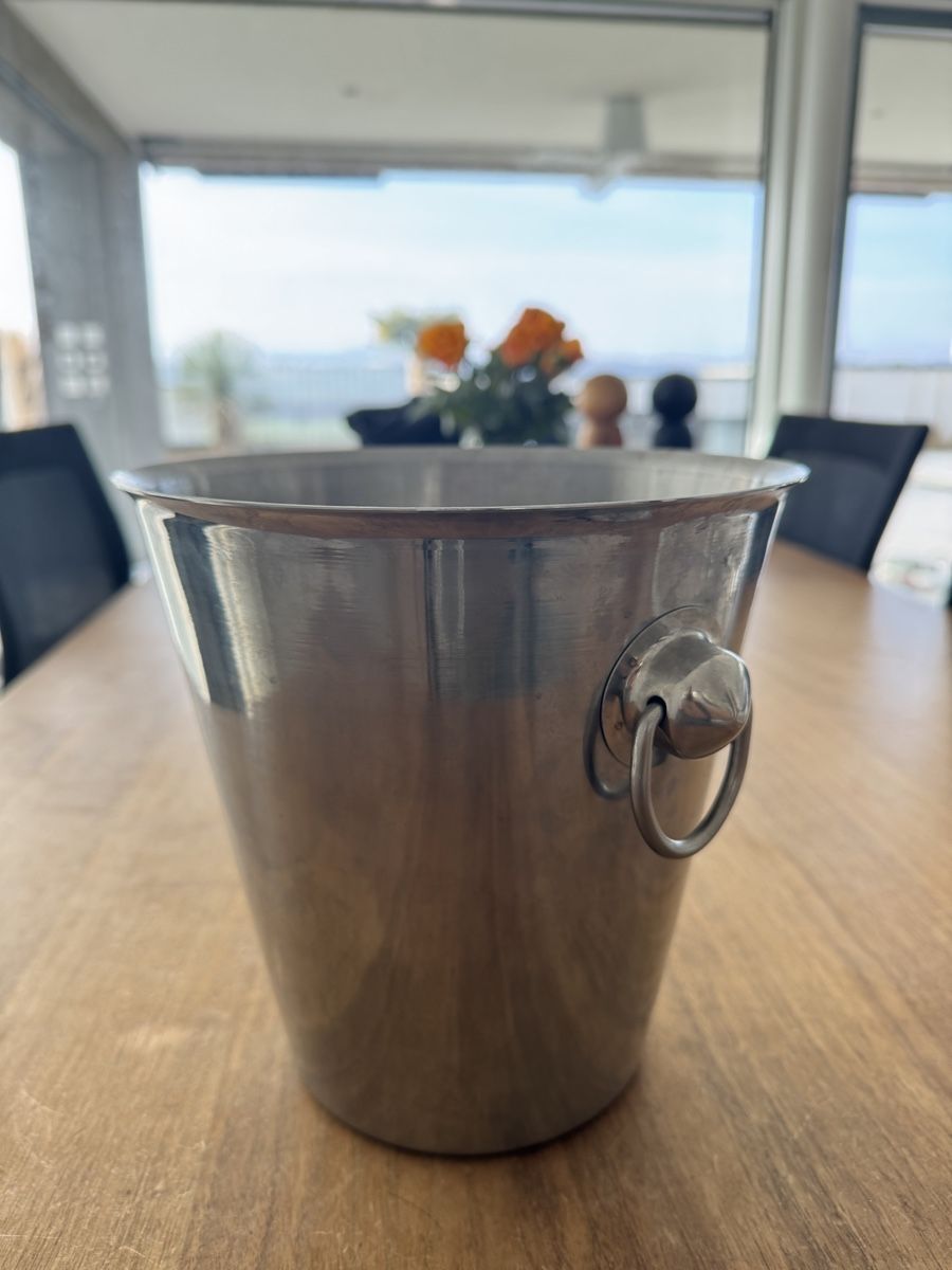 Altro: Stainless Steel Ice Bucket – Usato da Jonen venduto da chrispluess
