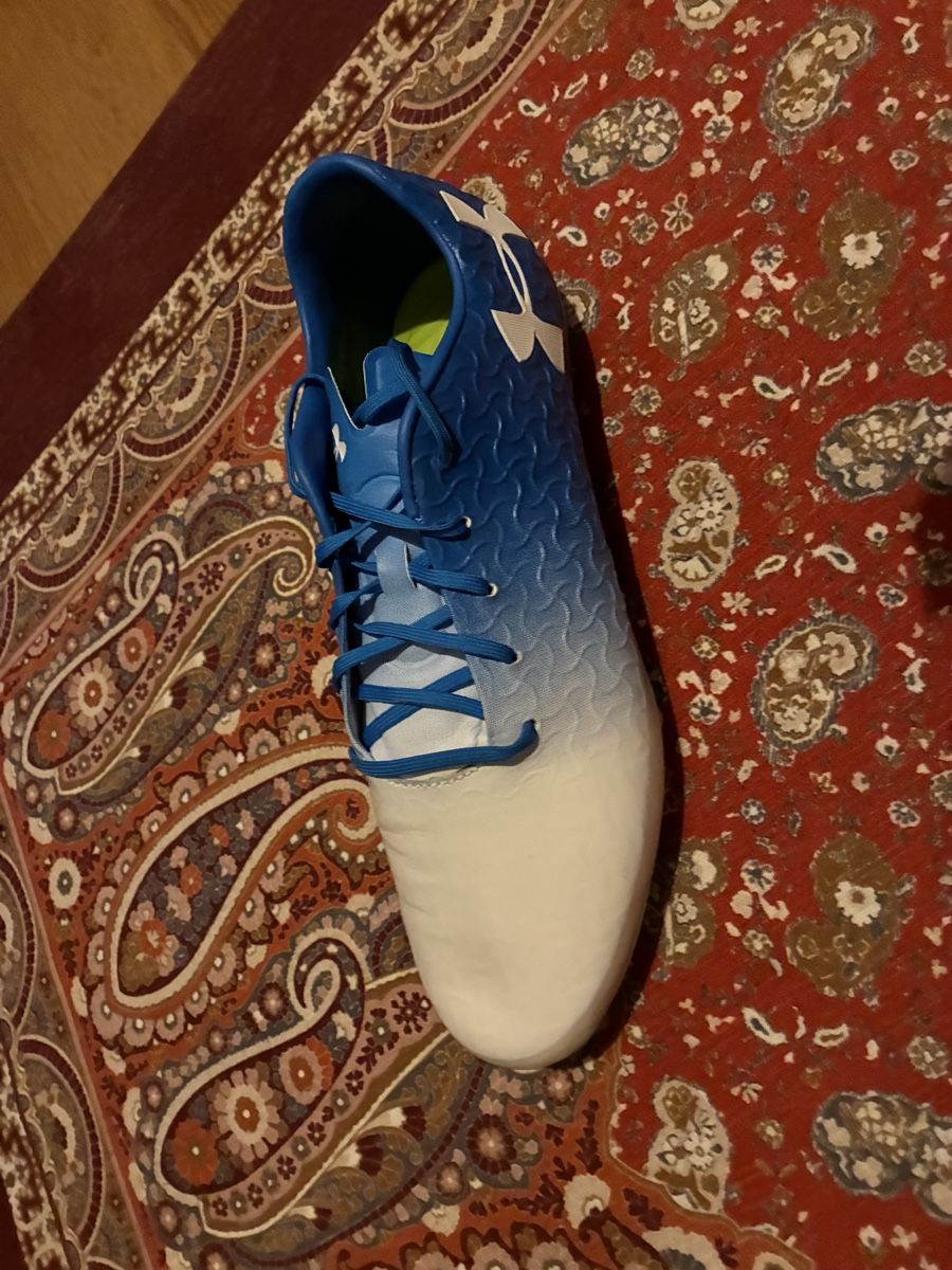 Under Armour Scarpe da uomo: Under Armour Magnetico Pro FG in blau/weiss – Nuovo (secondo la descrizione) da Bern venduto da joh_dj5p 1