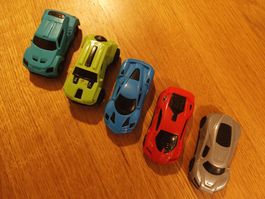 5er Set Spielzeug Autos
