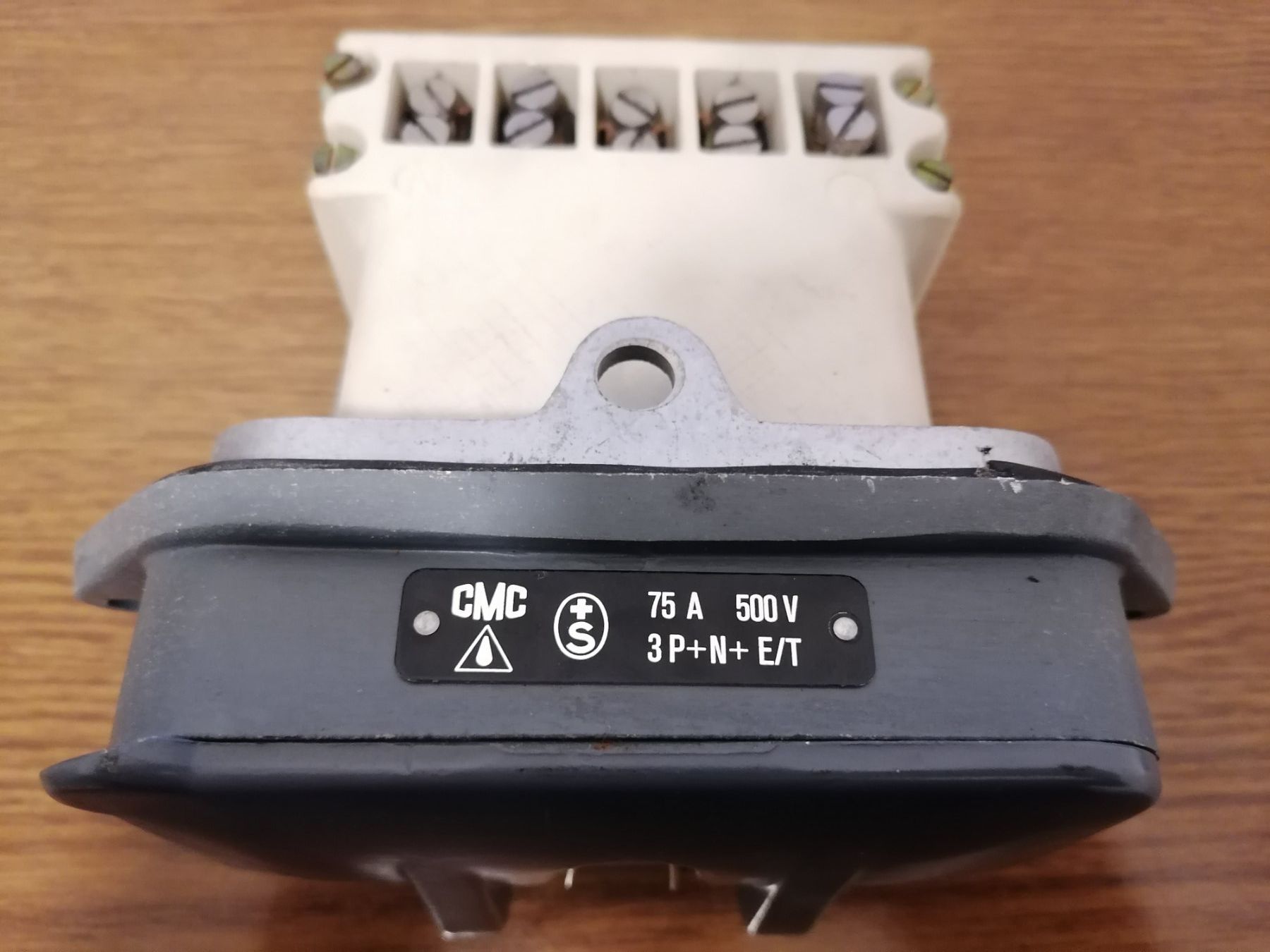 Spine: Starkstromstecker – Usato da Geroldswil venduto da carcan1707