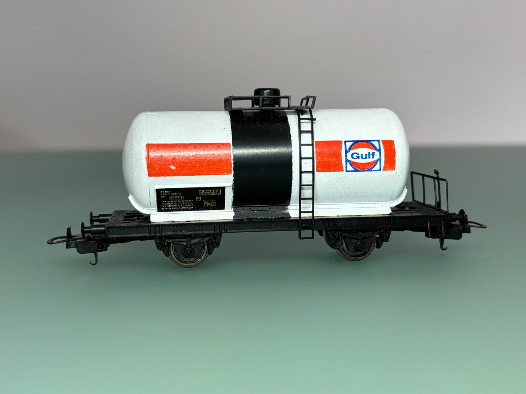 Liliput Trains électriques: SBB CFF FS  2x wagons citerne SHELL + GULF – D'occasion à Sion par lol_98vj 7