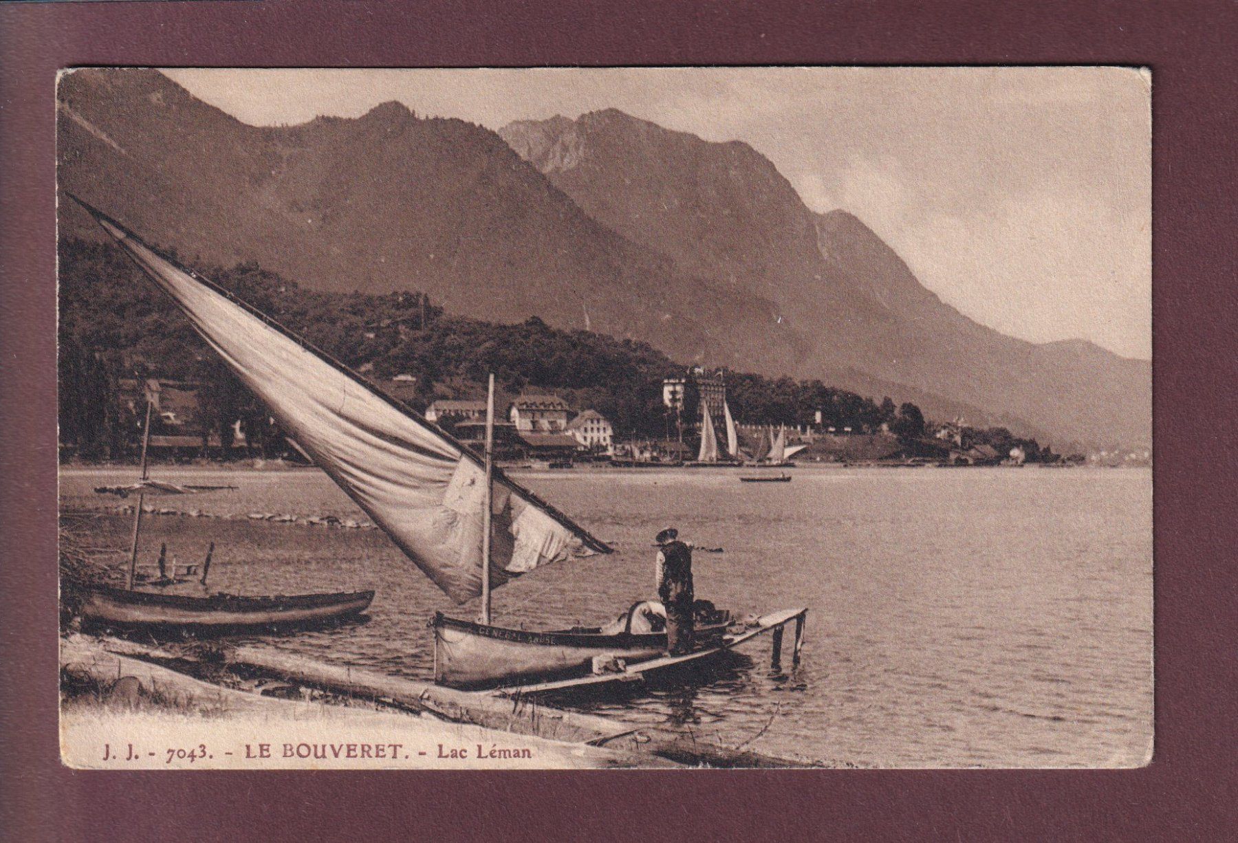 Cartoline postali: LE BOUVERET - Barque – Usato da Pully venduto da nicecards