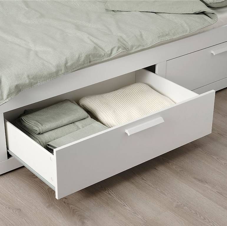 Letti: Bett / Doppelbett / Bettsofa – Usato da Büetigen venduto da jasin284 2