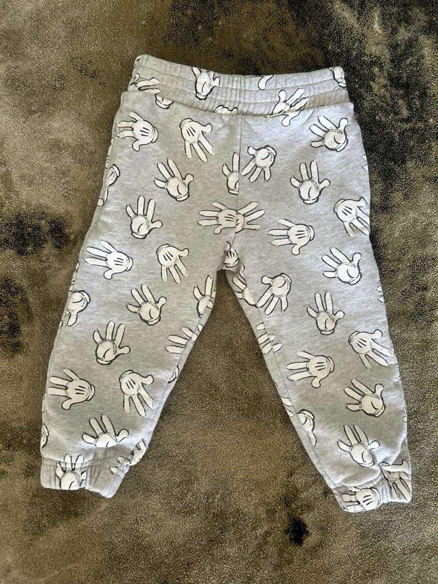 Stella McCartney Hosen: Stella McCartney Sweatpants / 3T/98 – Gebraucht aus Zollikon von JuRock
