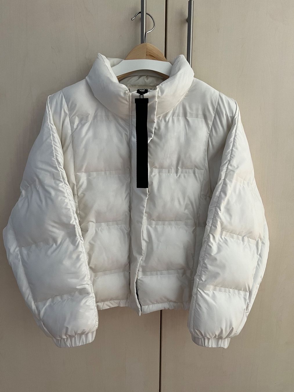 Mango Giacche: Anorak mango xs-s – Usato da Forel (Lavaux) venduto da julie13