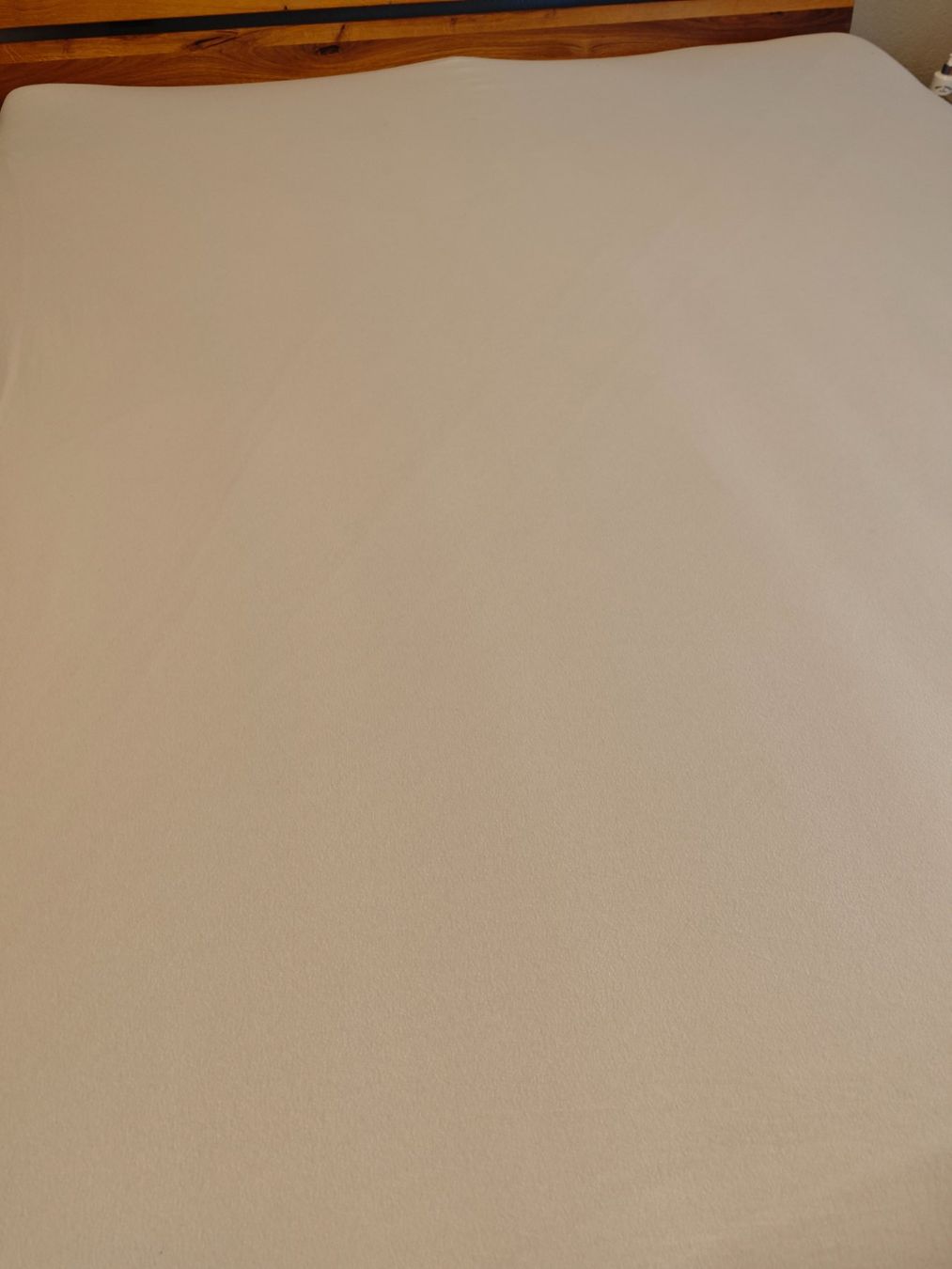 Linge de lit: Fixleintuch 180x200cm, grau – D'occasion à Gunzgen par 0Aurin0