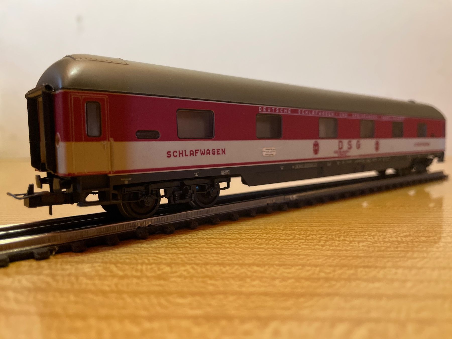 Modellini di ferrovie: Röwa H0 Schlafwagen DSG – Usato da Suhr venduto da Daneli7 1
