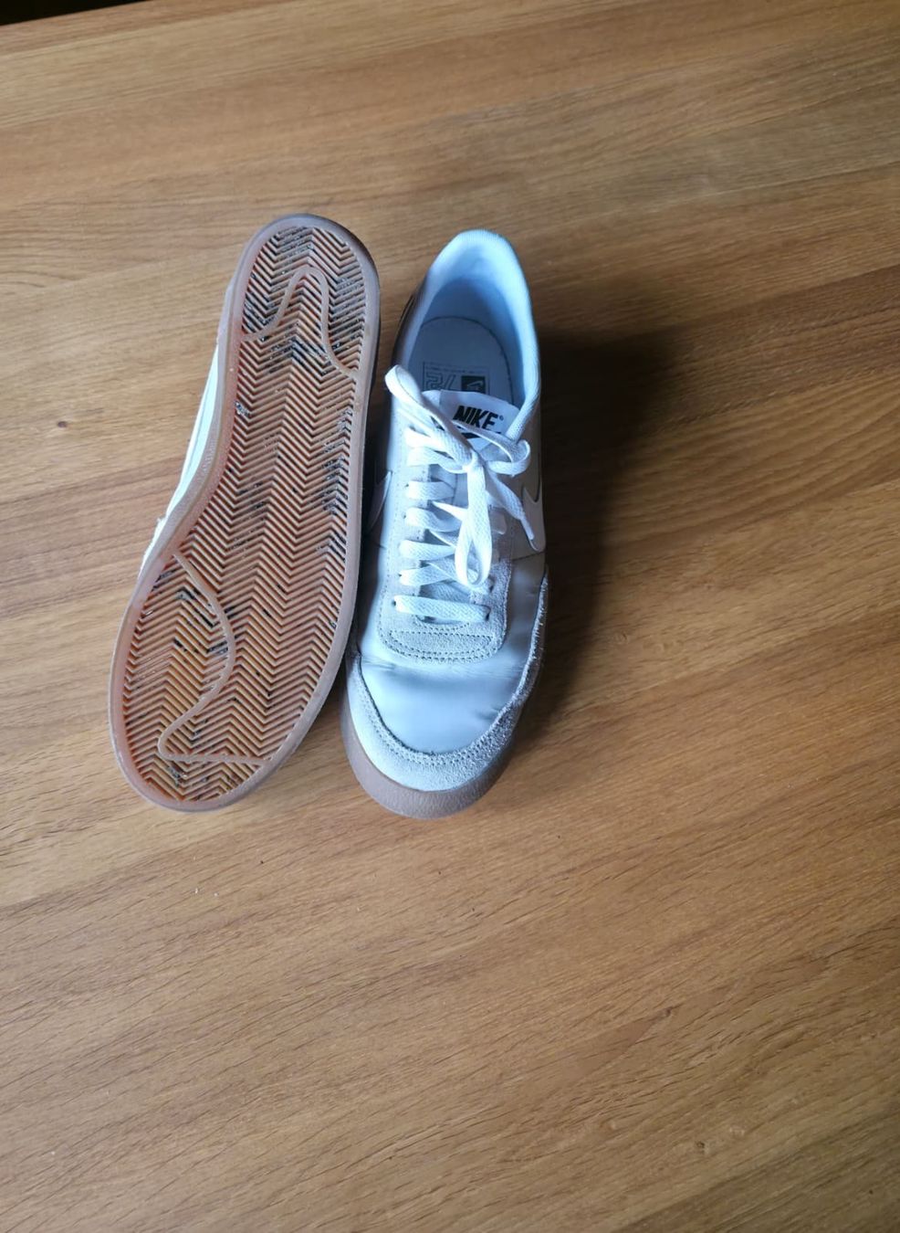 Nike Herrenschuhe: Nike Sneaker Grösse 42.5 Leder Beige – Gebraucht aus Matten b. Interl von lger 5