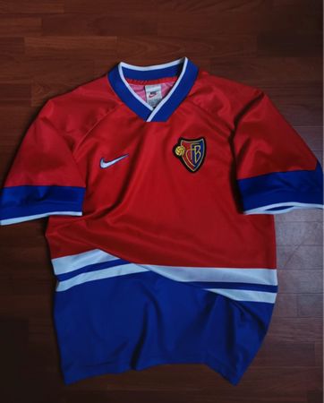 Original Nike 1997/1998 FC BASEL Vintage Trikot