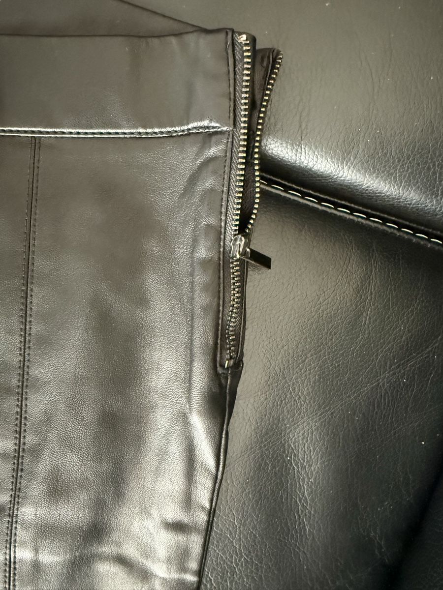 Zara Pantaloni: Zara Lederhose Grösse M – Usato da Winterthur venduto da yar_dpp8 4
