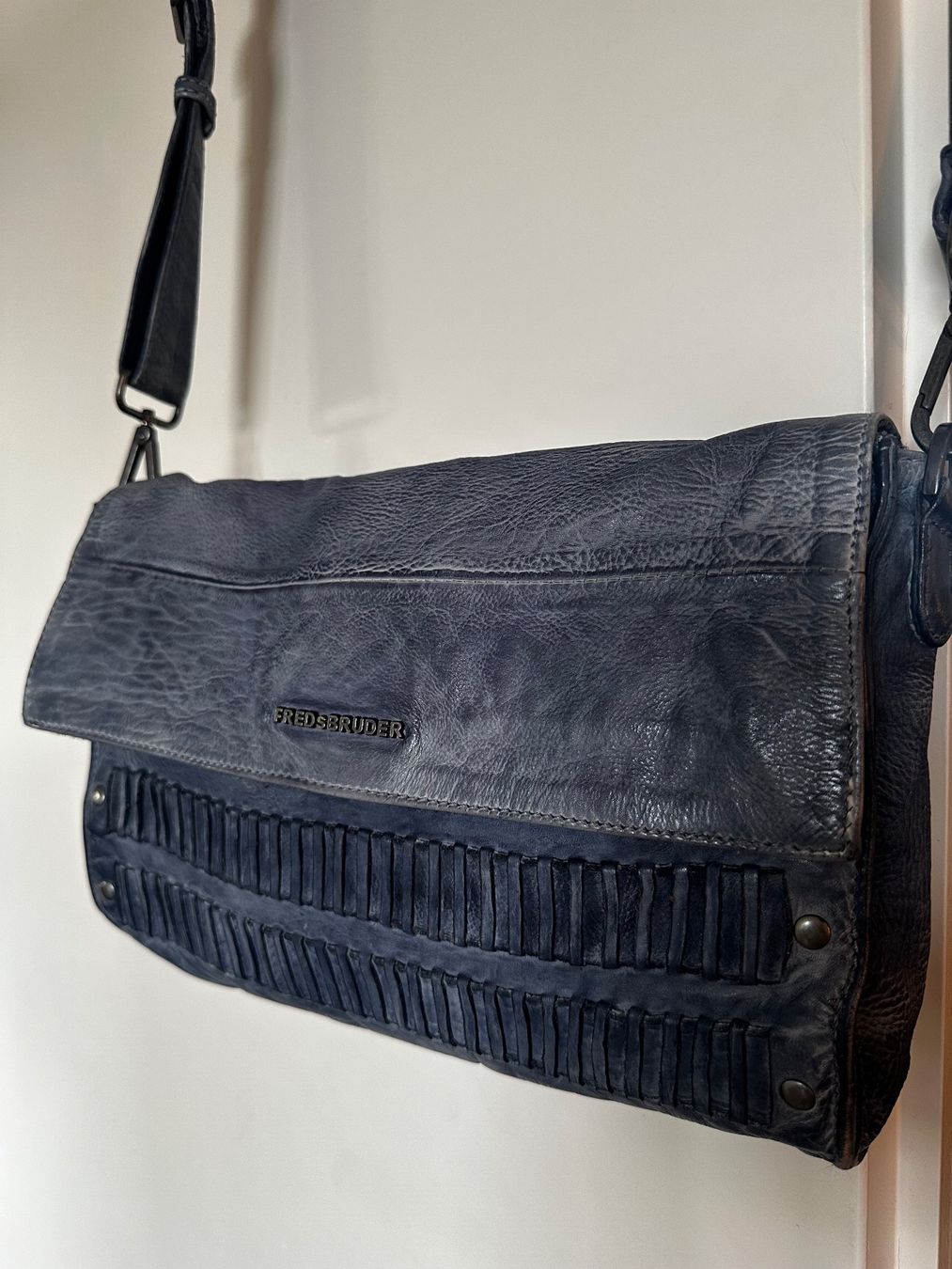 FredsBruder Borse da donna: FredsBruder, blaue Handtasche – Usato da Au ZH venduto da fortschreiter