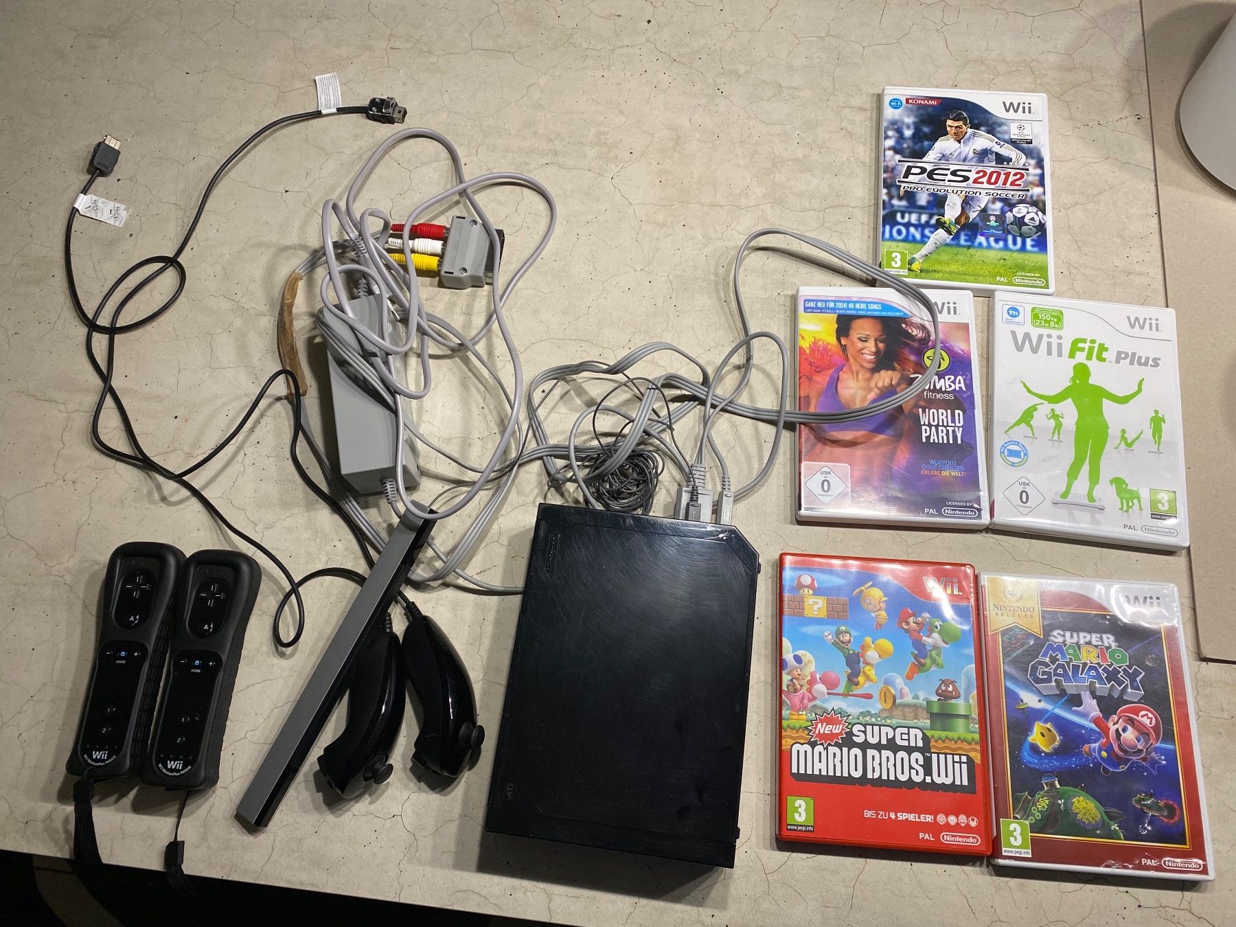 Nintendo Konsolen: Nintendo wii mit balance Board gebraucht – Gebraucht aus Elgg von Pisaem