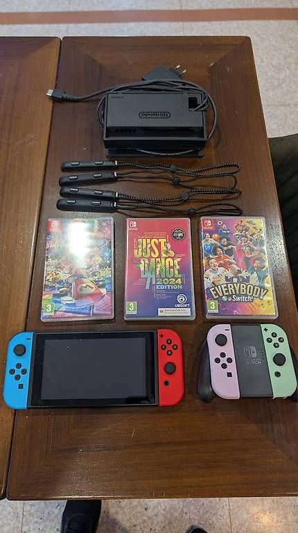 Nintendo Console: Nintendo Switch Completa + Giochi + Accessori – Usato da Roveredo GR venduto da 3D_ZAGA 1