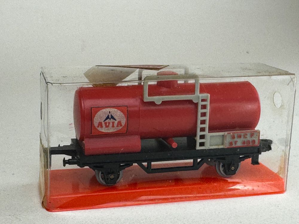 Train vapeur miniature 1/143ème - Modélisme