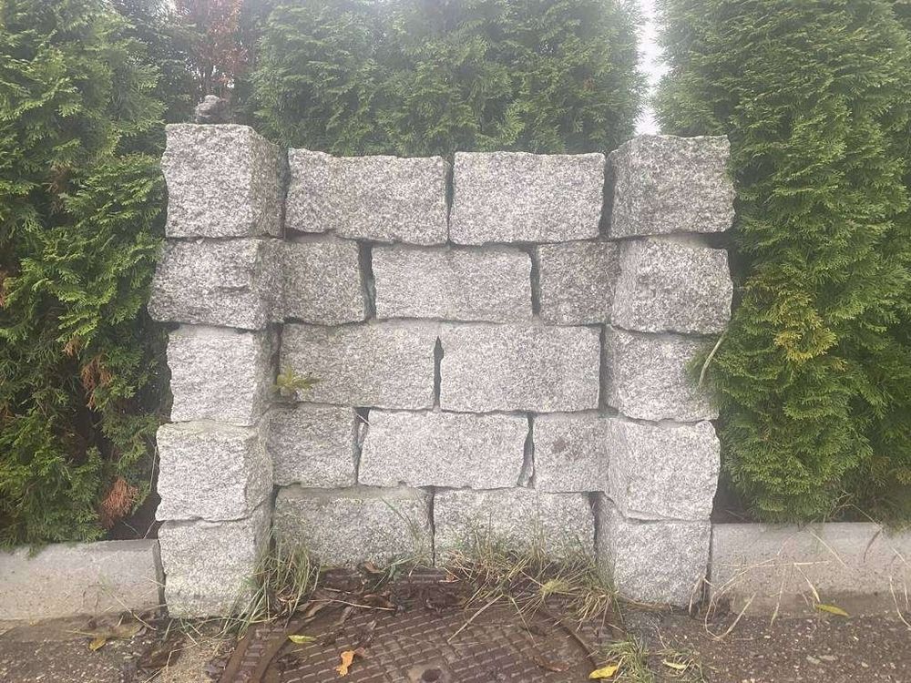Granitblöcke für Grillplatz, Gartenmauer oder Einfassung Kaufen auf
