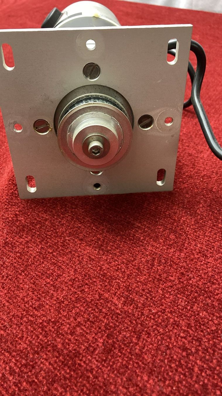Motoren: Parvex Servomotor GEC Alsthom – Gebraucht aus Dietikon von Rima57 3