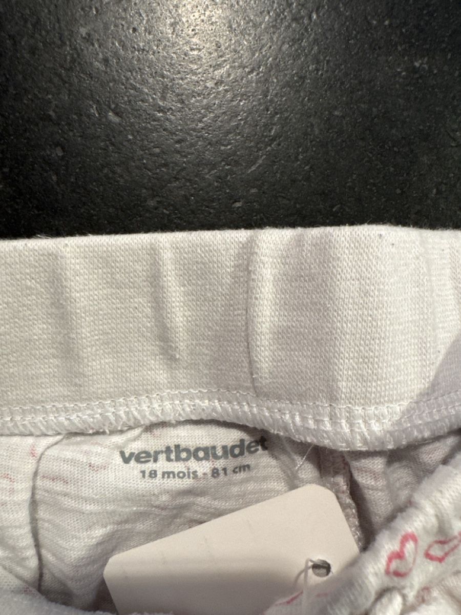 Vertbaudet Pantaloni: Vertbaudet Shorts Grösse 80 – Usato da Grabs venduto da Shelly_87 1