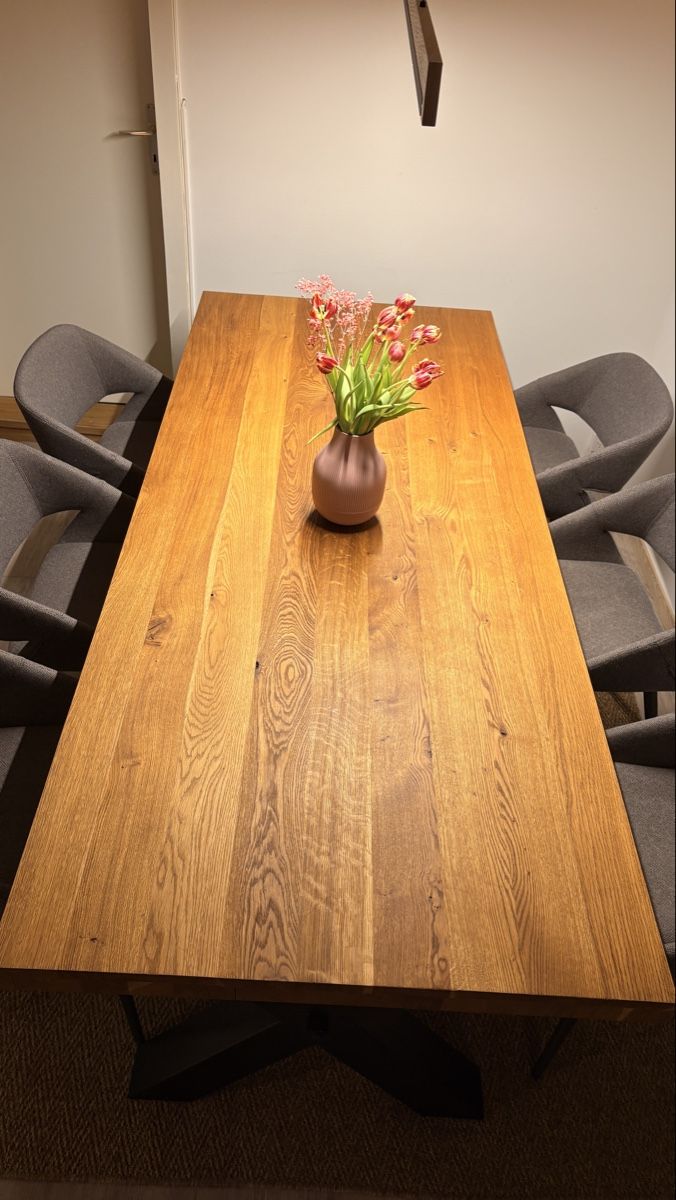 Tavoli: Table en chêne massif – Usato da Corsier-sur-Vevey venduto da BussardS 3