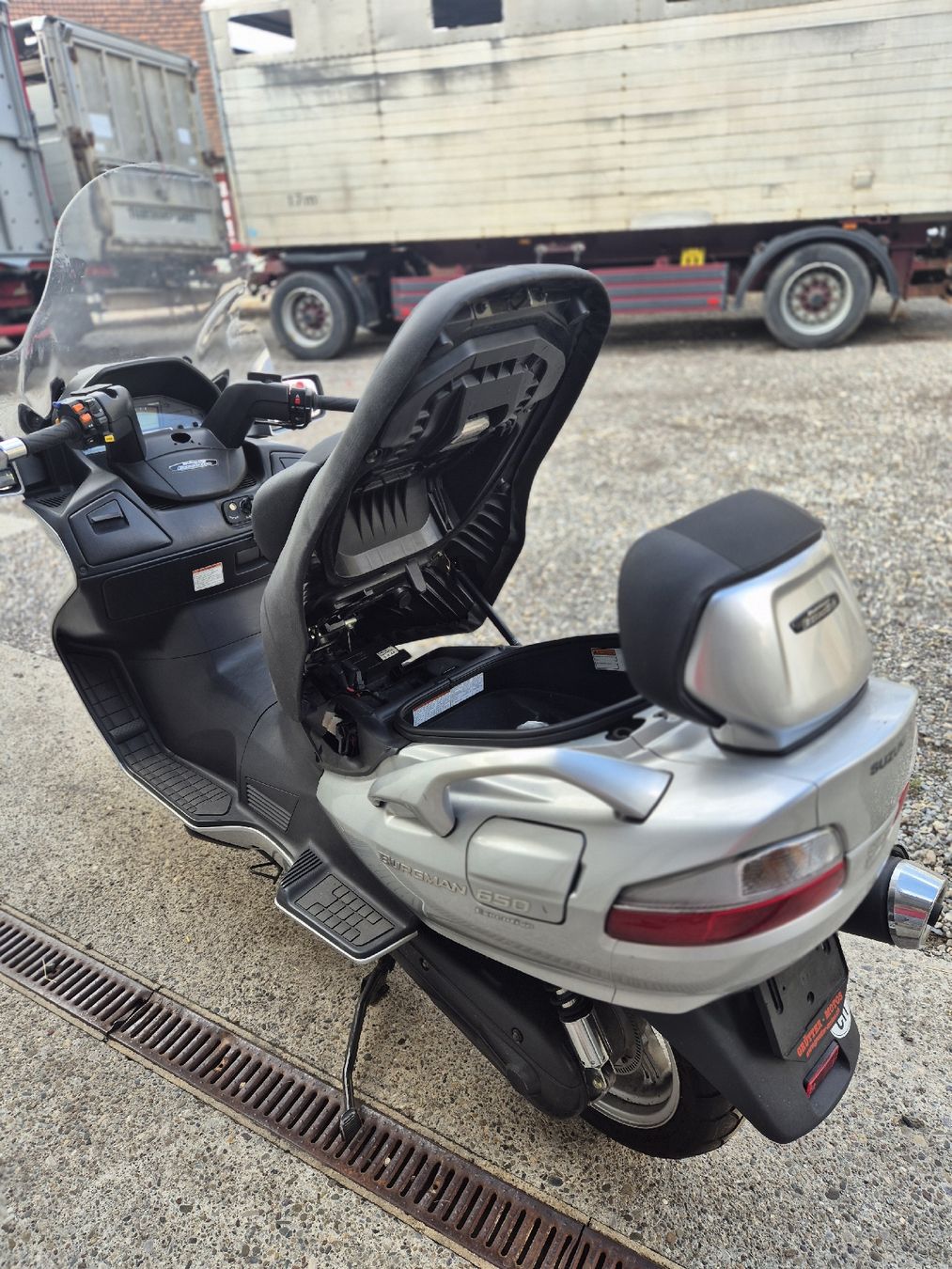 Suzuki Scooters: Suzuki Burgman – Gebraucht aus Schleitheim von Marc.Heller 4