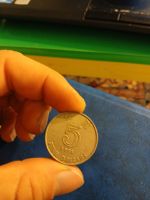 Pièce de 5 Dollars Hong Kong 1995 - Rare et authentique!