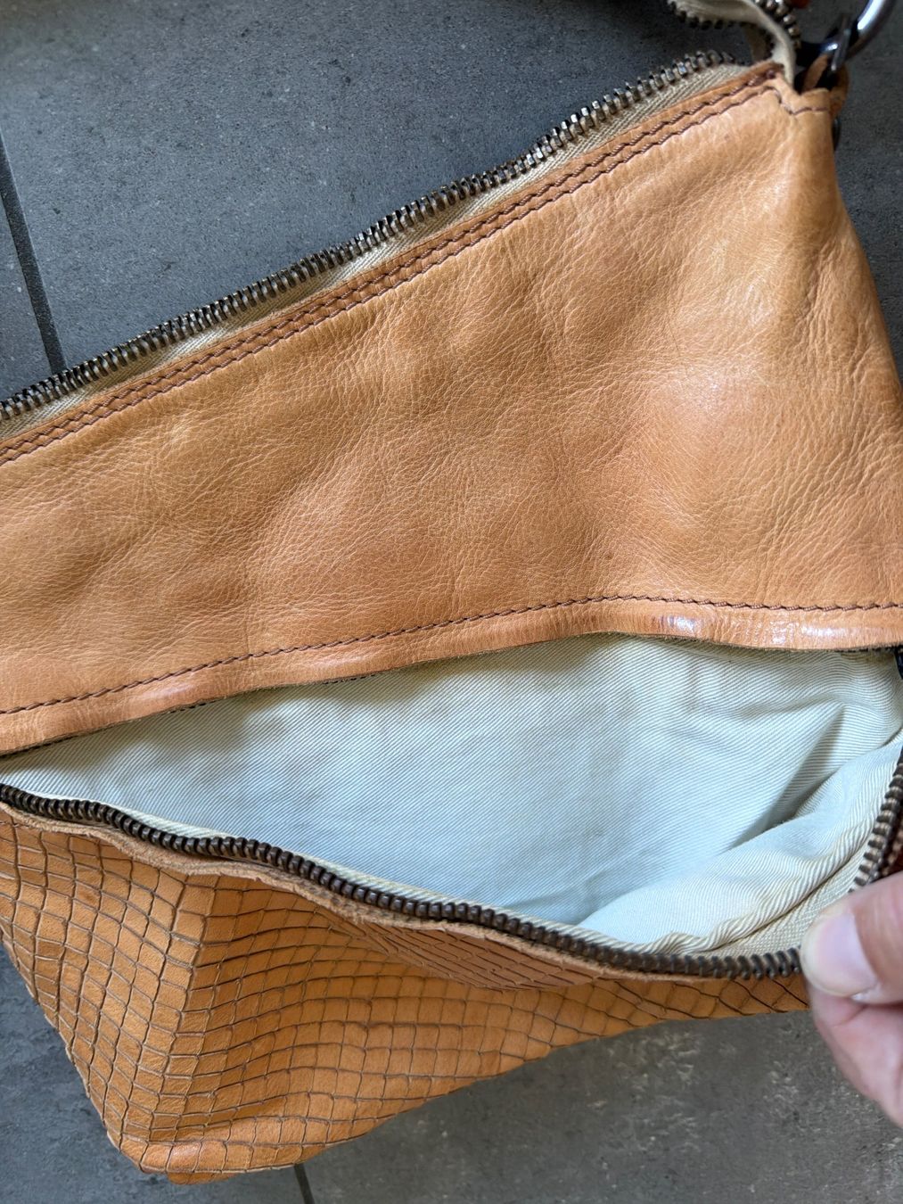 Campomaggi Borse da donna: Leder Tasche von CAMPOMAGGI – Usato da Steffisburg venduto da elle013 3
