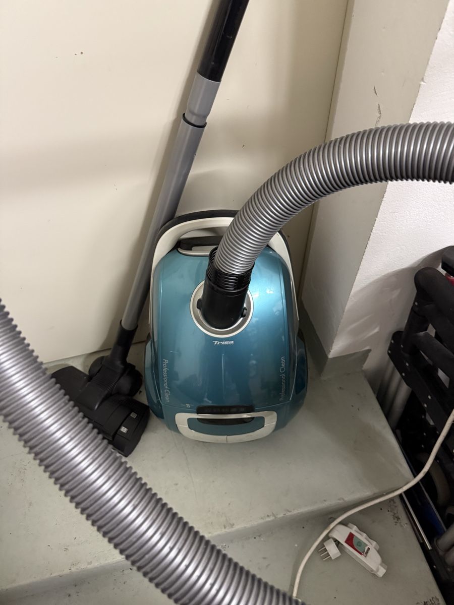 Staubsauger & Zubehör: Staubsauger von Trisa- Professional Clean – Gebraucht aus Birsfelden von mah_6yvz 2