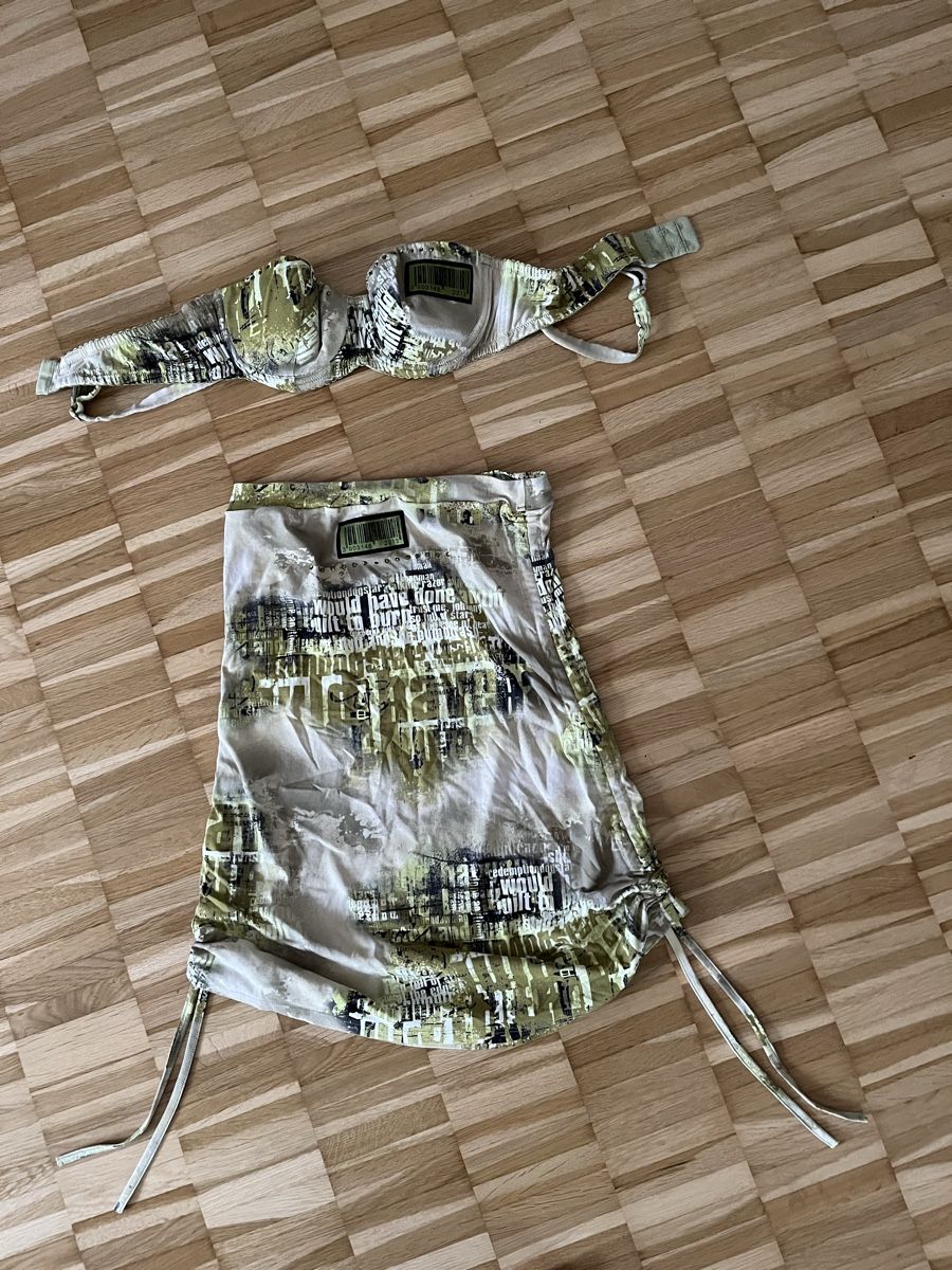 Completi & Tailleur: Hosenanzug mit Oberteil  – Nuovo (secondo la descrizione) da Schliern b. Köniz venduto da medion3098 2