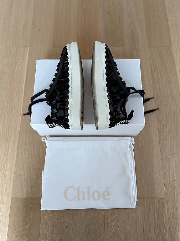 Scarpe da donna: Chloé Lauren Sneaker mit Spitze – Usato da St. Gallen venduto da Sabrinaaa 2