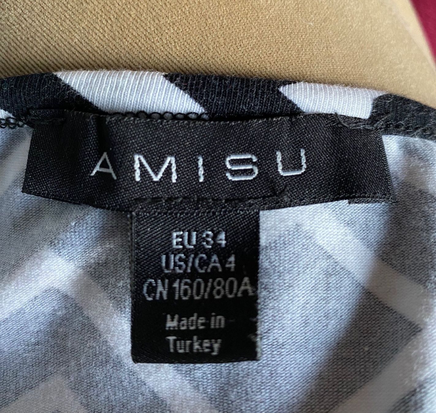 Kleider: Kleid schwarz weiss Amisu 34 – Neu (gemäss Beschreibung) aus Altendorf von Ga04 2