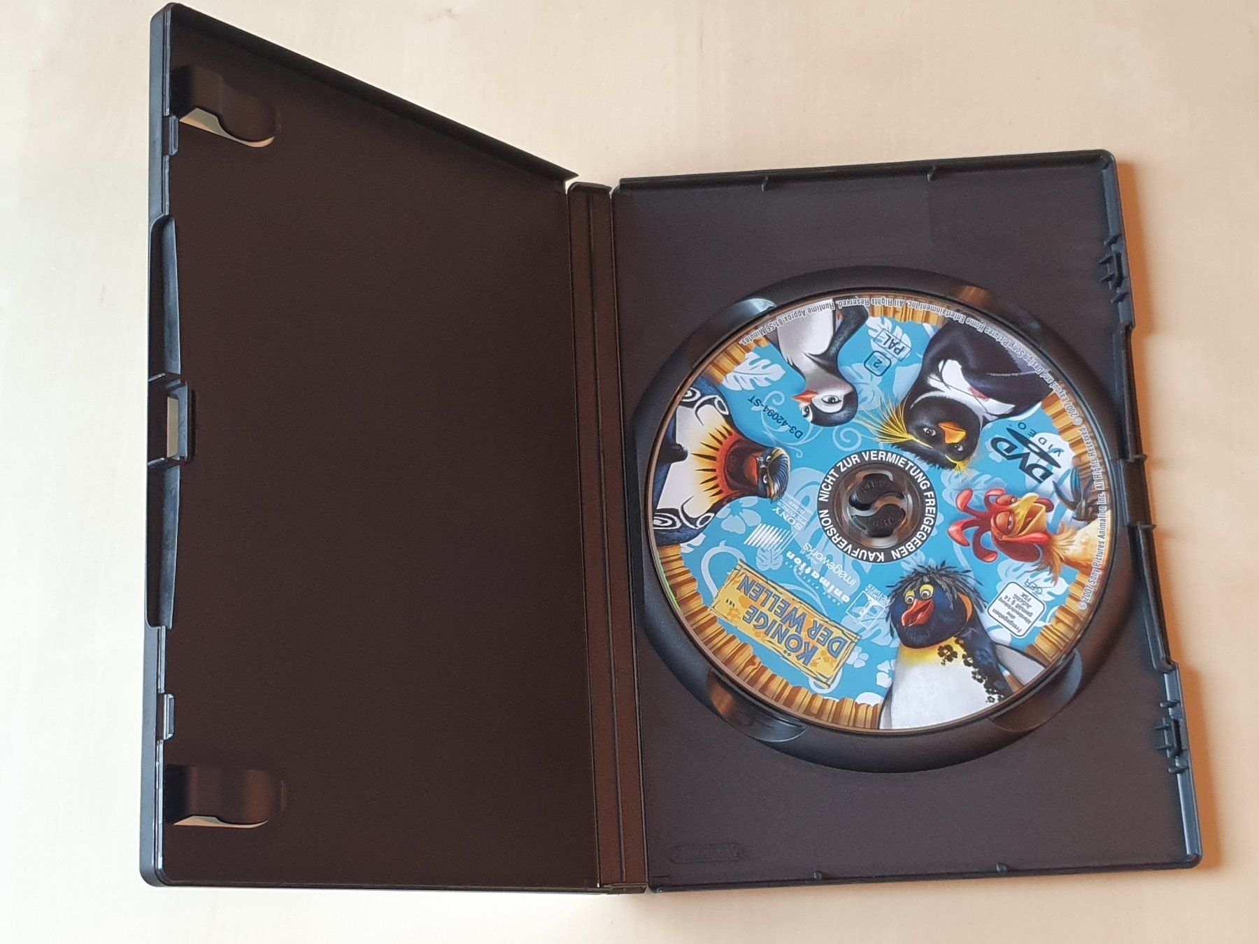 Tutti i DVDs: Könige der Wellen – Usato da Stansstad venduto da collectorsshop 2