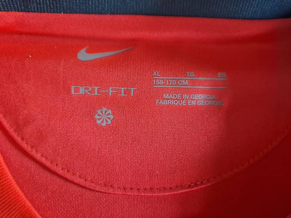 Nike Canottiere & Pantaloni: Maillot FC Liverpool original – Usato da Villars-sur-Glâne venduto da Mark_988 3