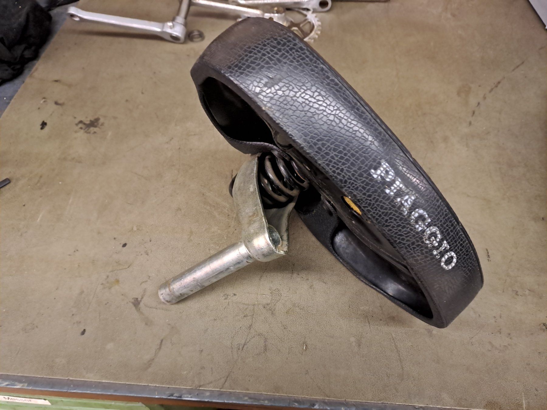 Piaggio Pièces pour mobylette: Sattel zu Piaggio – D'occasion à Zürich par Fladhead 2