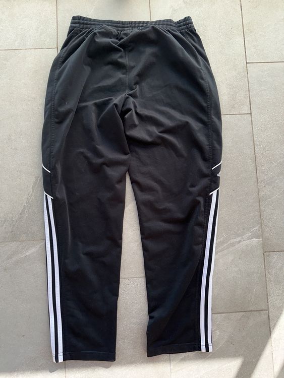 Adidas Hosen: Adidas Trainerhose Gr. 6 schwarz – Gebraucht aus St. Gallen von mai_gd7k 1