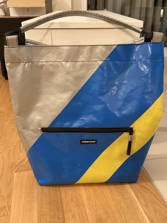 Sac Freitag, F61 BETTY