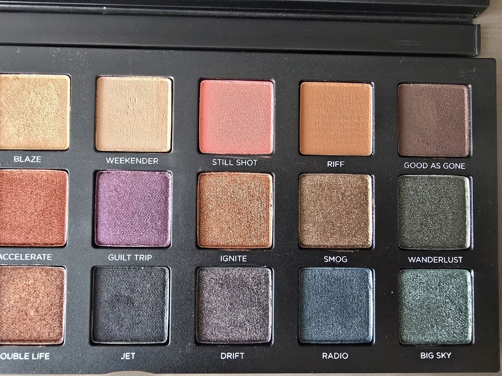Urban Decay Make-up: Eyeshadow palette "Born to run" Urban Decay – Gebraucht aus Neuchâtel von Rachel_A 4