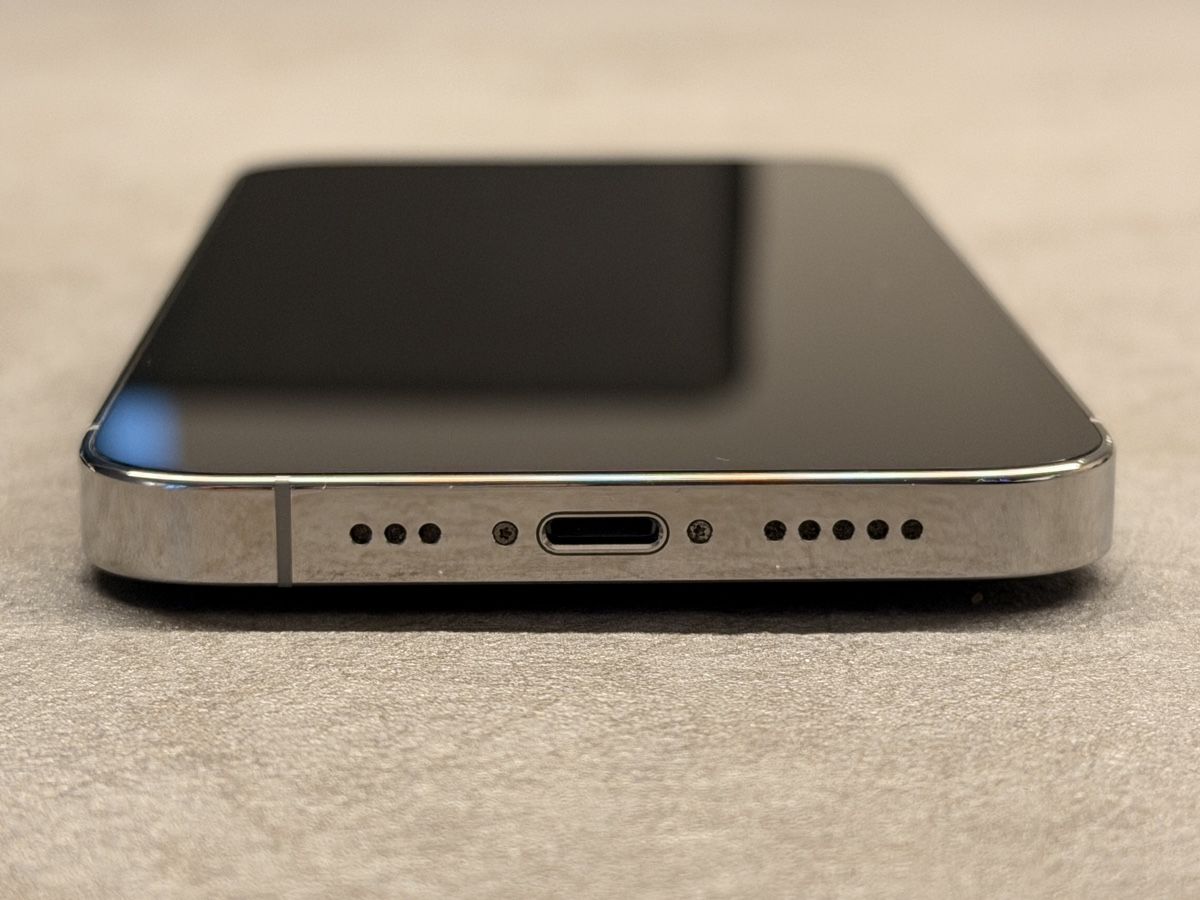 Apple Handys / Smartphones: iPhone 13 Pro Weiss 256GB – Gebraucht aus Kölliken von evrenciftci 2