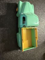Spielzeugauto Chevrolet Pickup grüne Ladeflaeche gelb guter 