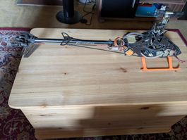 Hélico MSH Mini Protos 450 carbonne, année 2010.