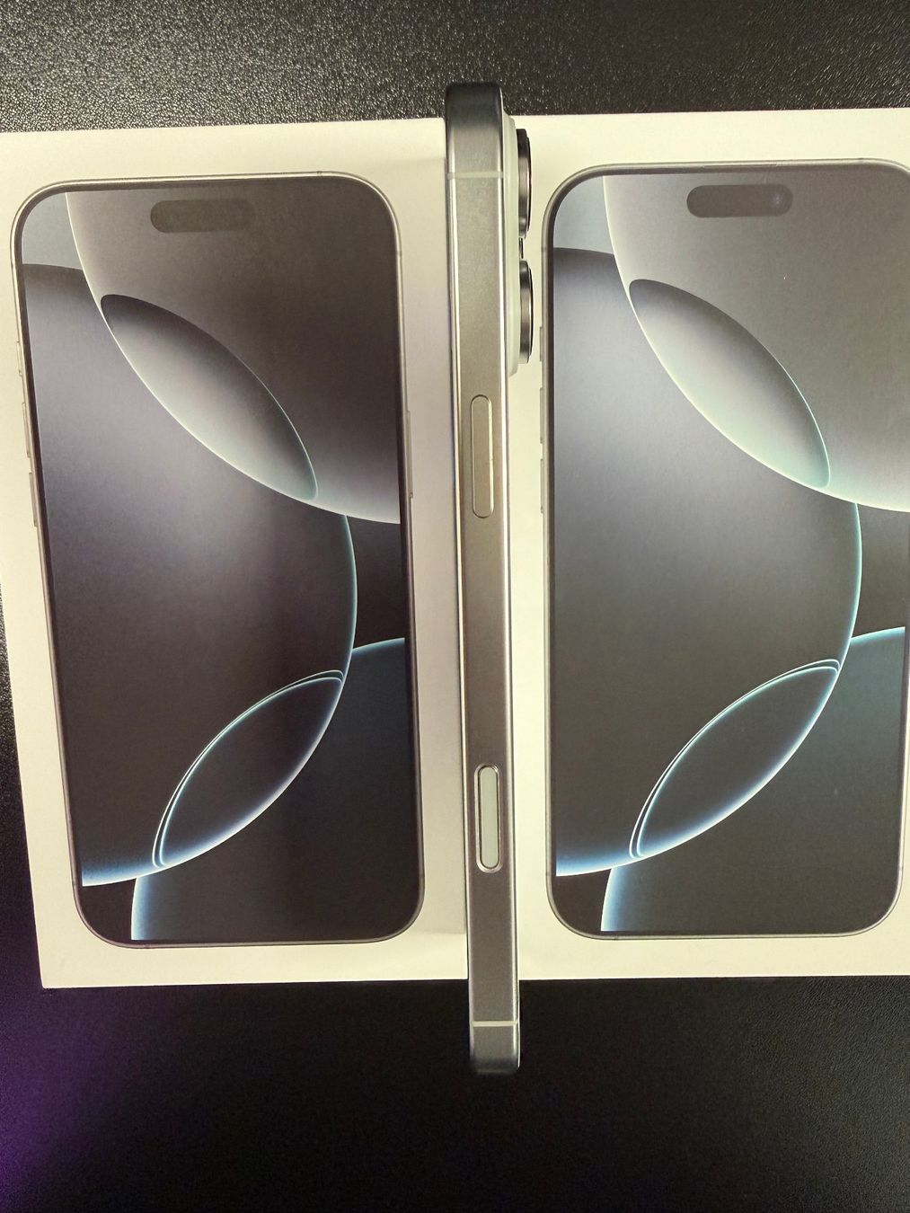 Apple Telefoni cellulari / Smartphones: APPLE iPhone 16 Pro Max White Titanium 1 TB comme NEUF – Nuovo (secondo la descrizione) da Genf venduto da SALES2013SALES 4