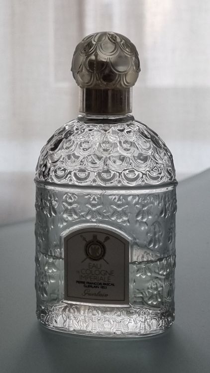 Guerlain Profumi & Eau de Toilette: Bouteille Guerlain Eau de Cologne Impériale – Usato da Genève venduto da pao_8srw