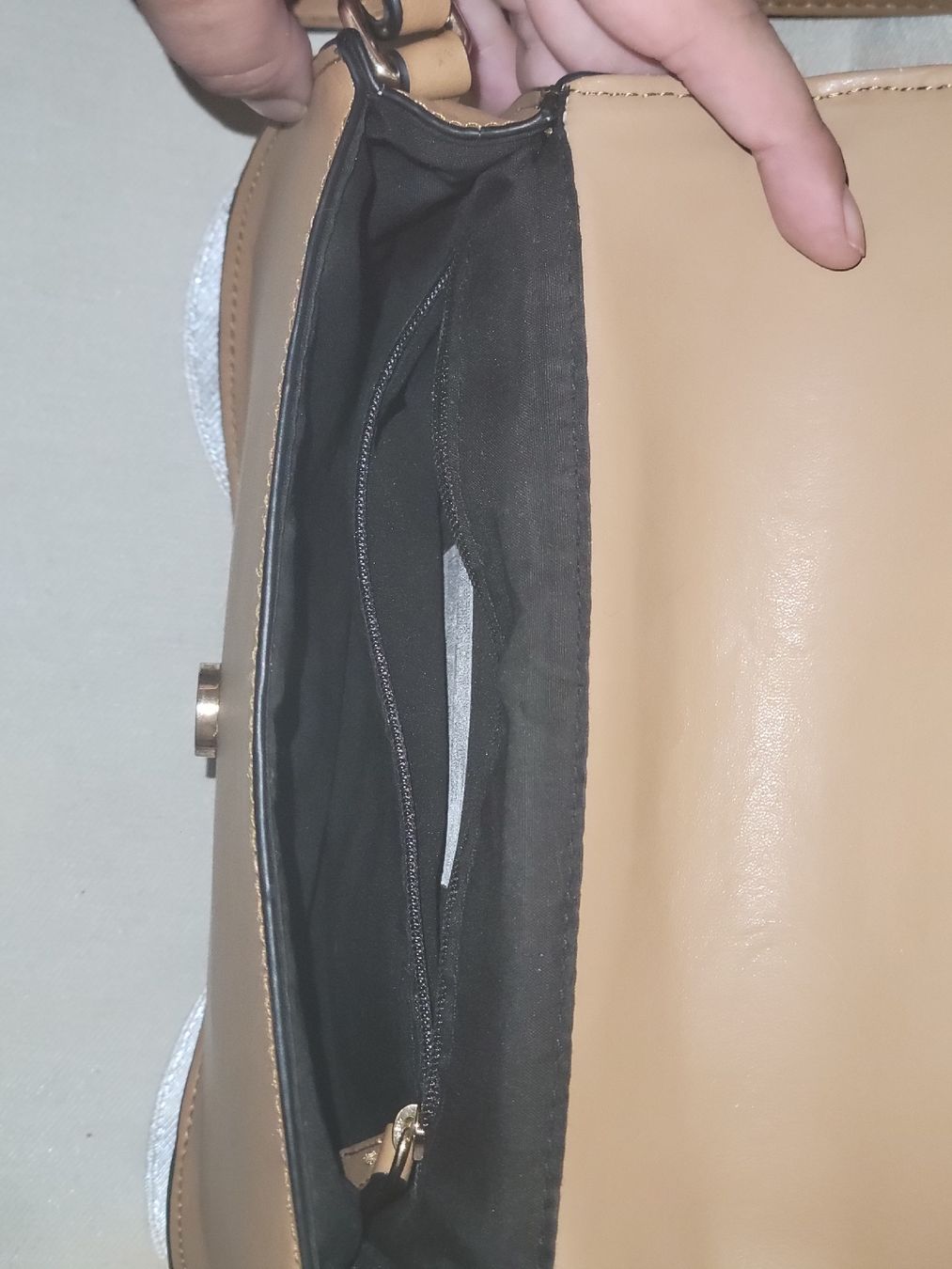 Borse da donna: kleine Handtasche – Usato da Unterentfelden venduto da Juliaroth 1