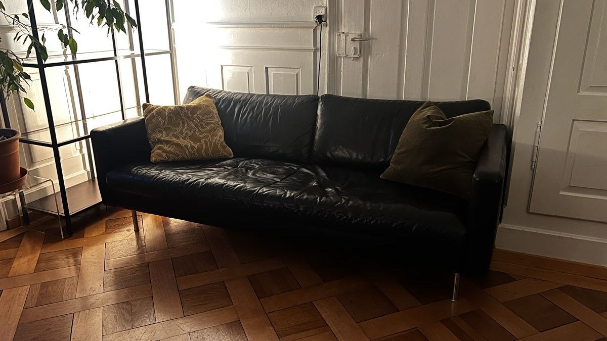 Sofas: 3er Sofa Möbel Pfister Texada Schwarz Leder – D'occasion à Zürich par dvblch 1