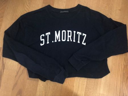 BRANDY MELVILLE PULLOVER