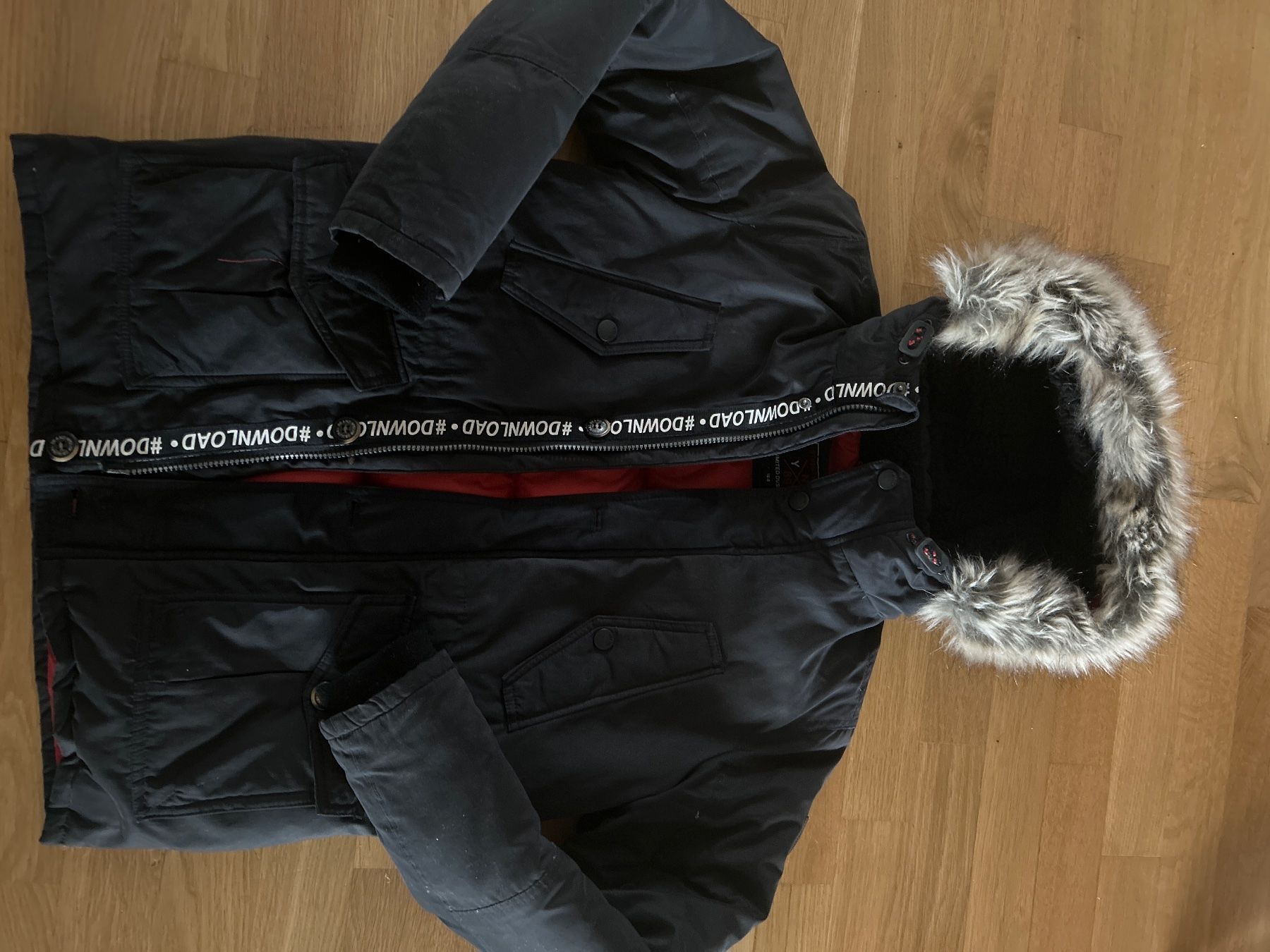 C&A Giacche & Cappotti: Winterjacke Daunen Jungen – Usato da Schlieren venduto da Gizmo8952