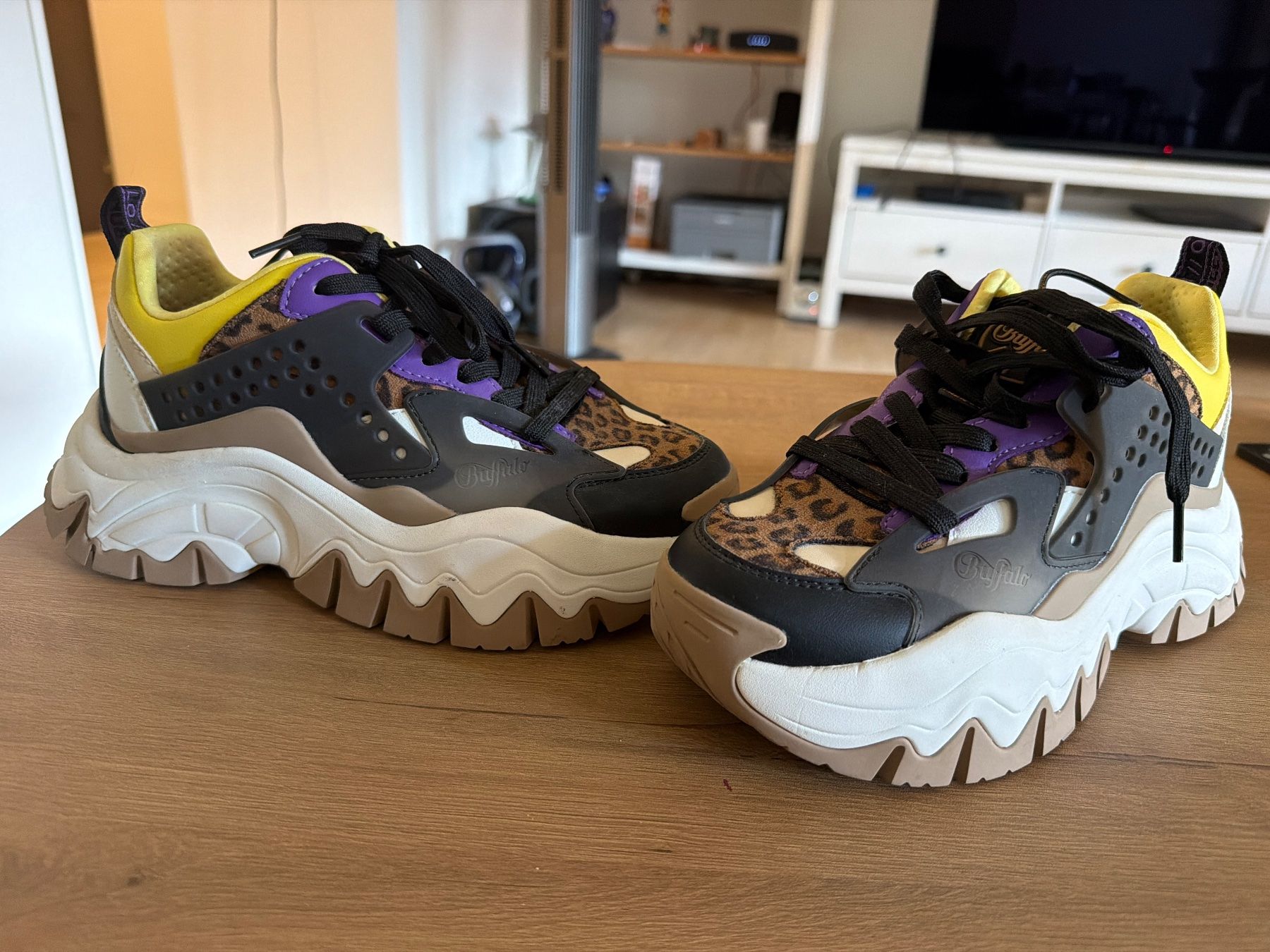 Buffalo Herrenschuhe: Buffalo sneakers – Gebraucht aus Steinhausen von n_b_p8vs 1