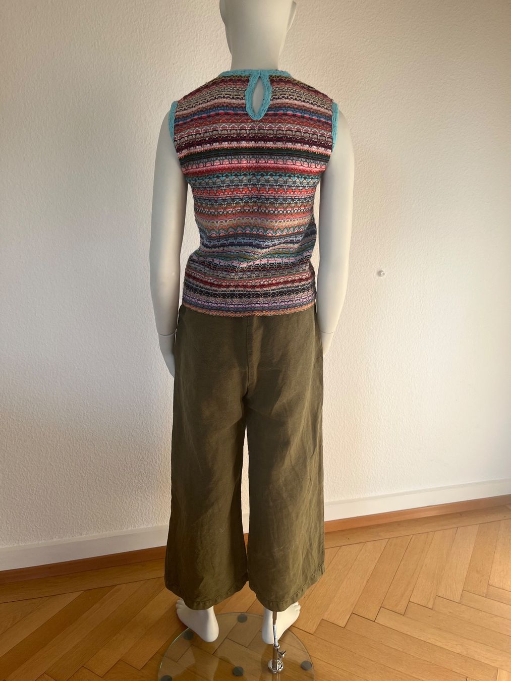 Gilet & Giacche senza maniche: Buntes Stricktop/Pullunder, Grösse S – Usato da Zürich venduto da bea_s5tq 3