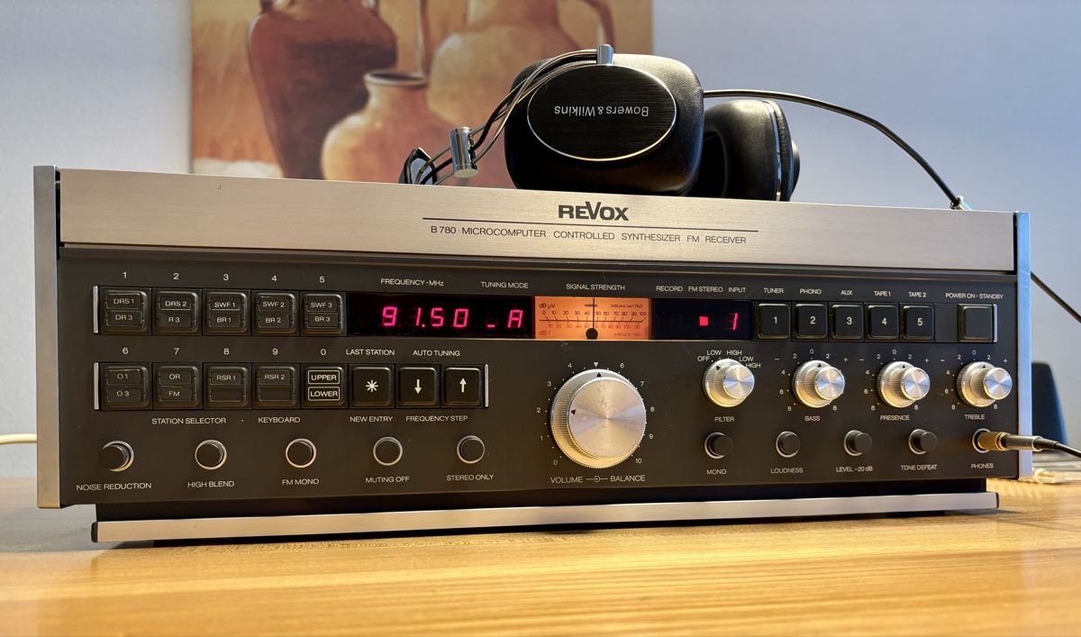 Revox Ricevitori: Receiver der Marke REVOX B 780 – Usato da Schaffhausen venduto da Transistor