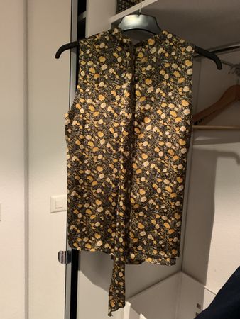 Wunderschöne Damenbluse Mango Grösse M