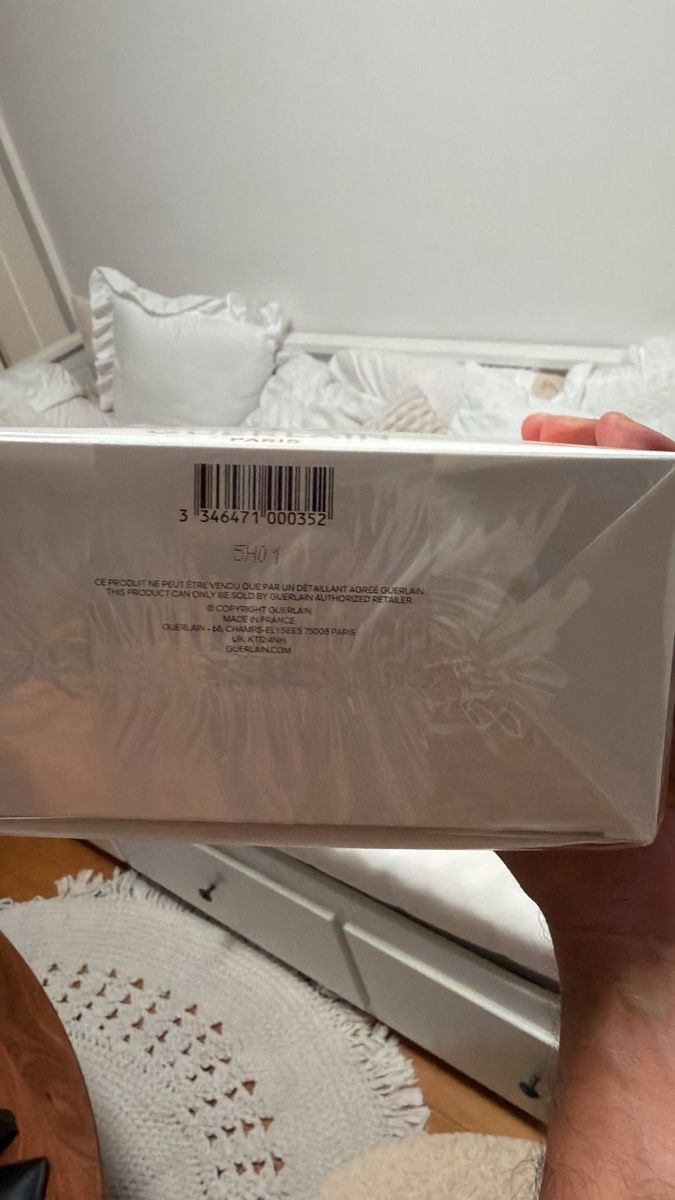 Guerlain Cura del viso: Guerlain Abeille Royale Gift Set – Nuovo e nell'imballaggio originale da Wädenswil venduto da BebaGlow 3