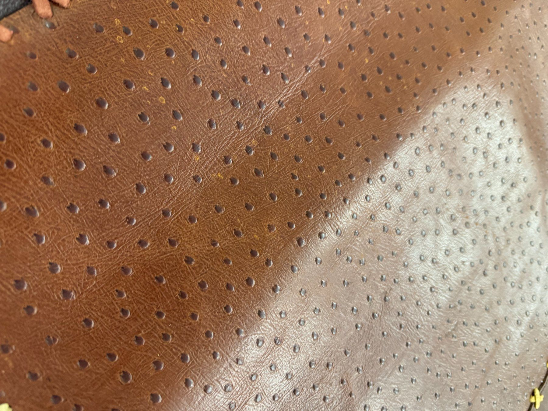 Tappetini fitness: Handcrafted Leather Carpet – Multi-Texture, New Condition – Usato da Gsteig b. Gstaad venduto da Auctionly 2